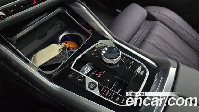 BMW X6 2025 — Фото 9/20