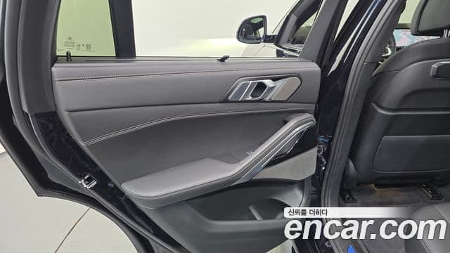 BMW X6 2025 — Photo 35/35