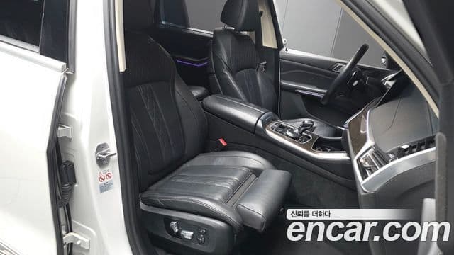 BMW X5 2022 — Photo 16/20