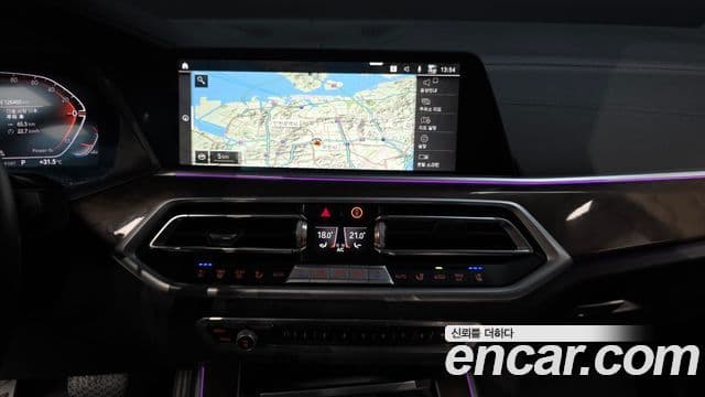 BMW X5 2022 — Photo 19/20