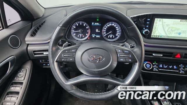 Hyundai Sonata 2023 — ფოტო 13/20