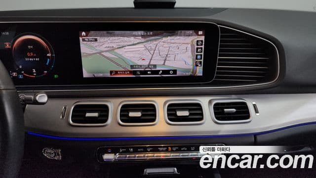 Mercedes-Benz GLE-Class 2019 — Şəkil 13/20