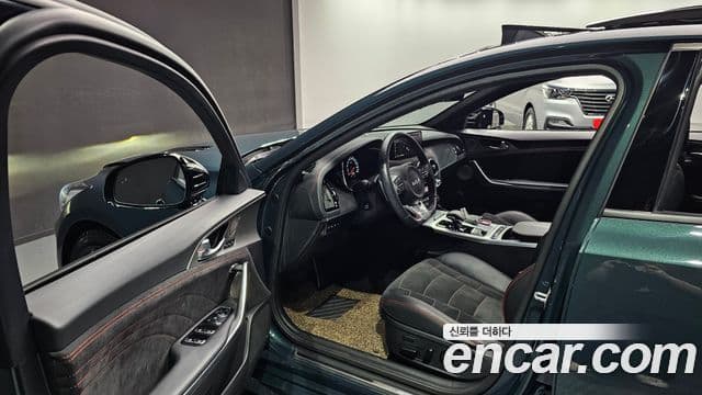 Kia Stinger 2022 — Şəkil 10/20