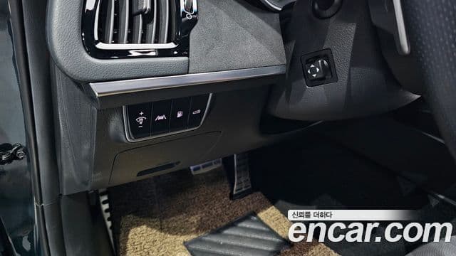Kia Stinger 2022 — Şəkil 18/20
