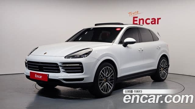 Porsche Cayenne 2020 — Фото 1/20