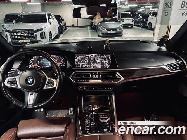 BMW X5 2019 — ფოტო 9/20