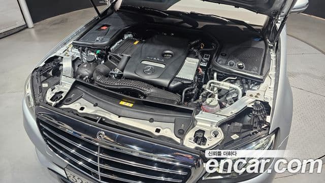 Mercedes-Benz E-Class 2019 — Фото 6/20