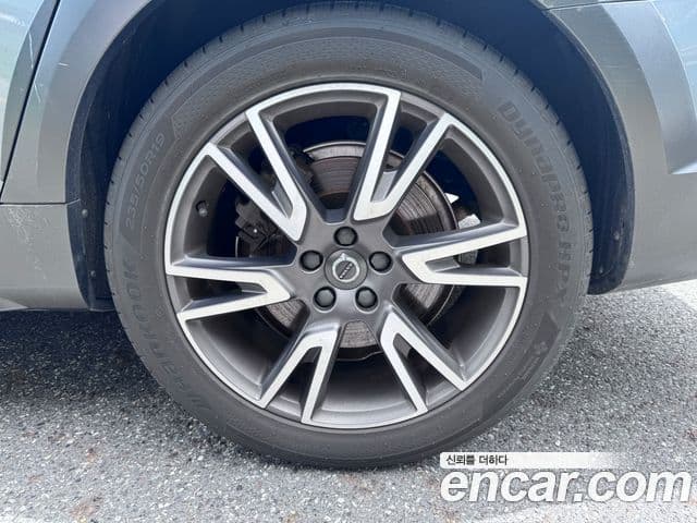 Volvo V90 Cross Country 2018 — Şəkil 4/18