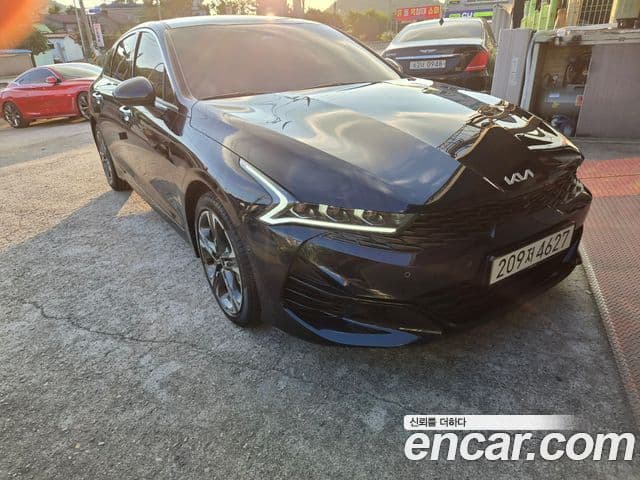 Kia K5 2023 — Şəkil 2/14