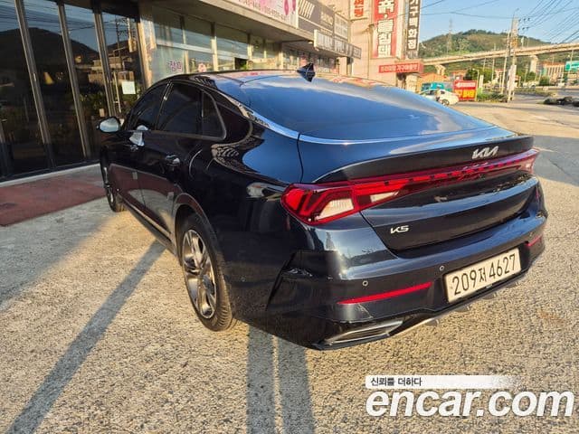 Kia K5 2023 — Şəkil 3/14