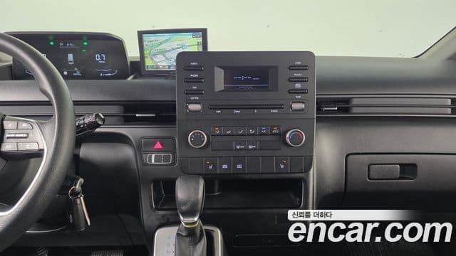 Hyundai Staria 2022 — Фото 14/20
