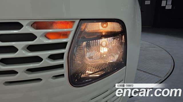Hyundai Staria 2022 — Şəkil 23/30
