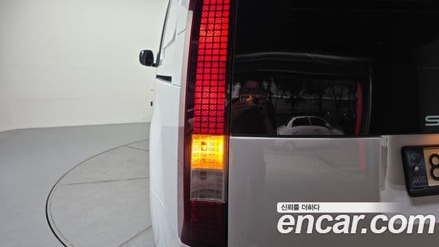 Hyundai Staria 2022 — Şəkil 14/30