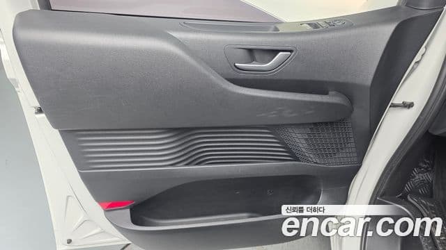 Hyundai Staria 2022 — Şəkil 21/30