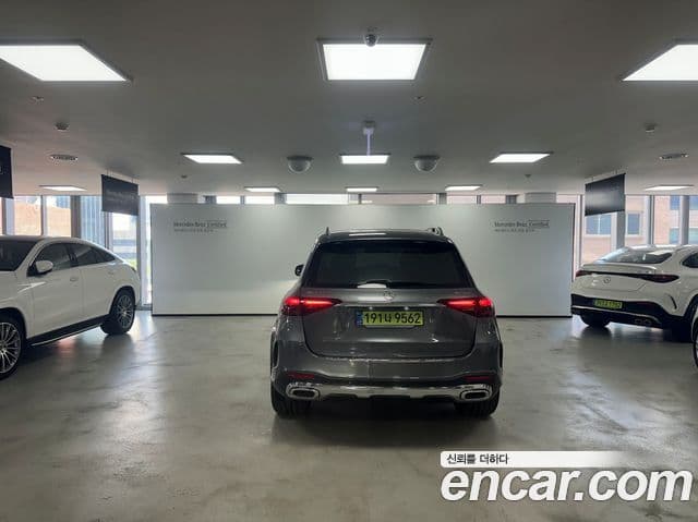 Mercedes-Benz GLE-Class 2025 — Фото 3/18