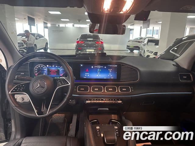 Mercedes-Benz GLE-Class 2025 — Фото 6/18