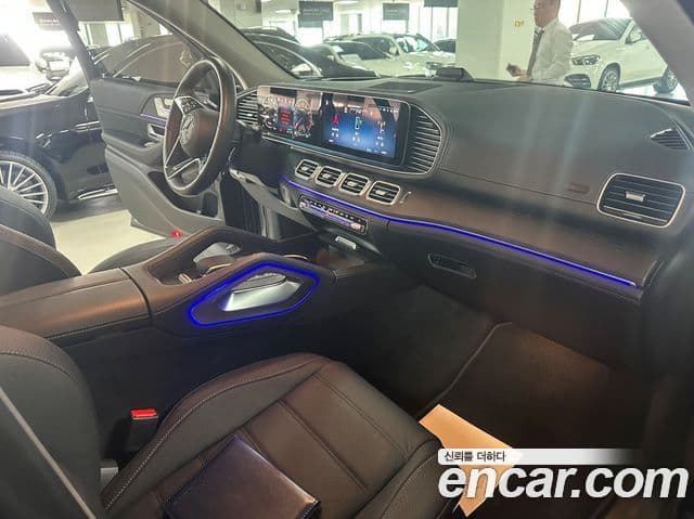 Mercedes-Benz GLE-Class 2025 — Şəkil 8/18