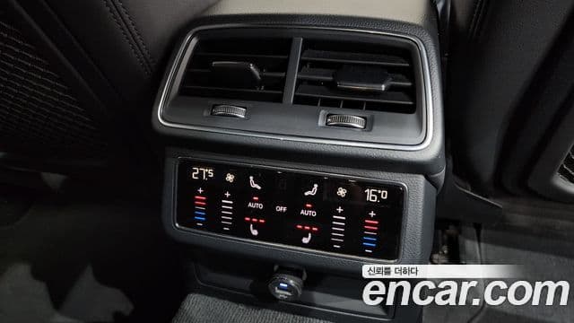 Audi A6 2021 — Photo 21/34