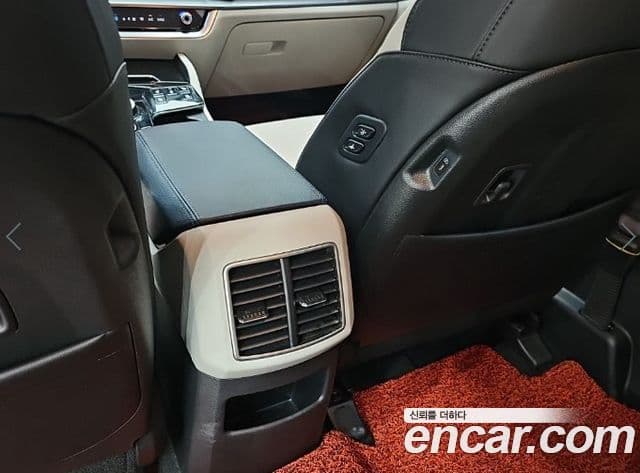 Kia Sportage 2022 — Фото 14/18