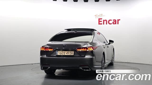 Lexus LS500 2019 — Şəkil 4/20