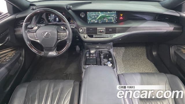 Lexus LS500 2019 — Şəkil 7/20