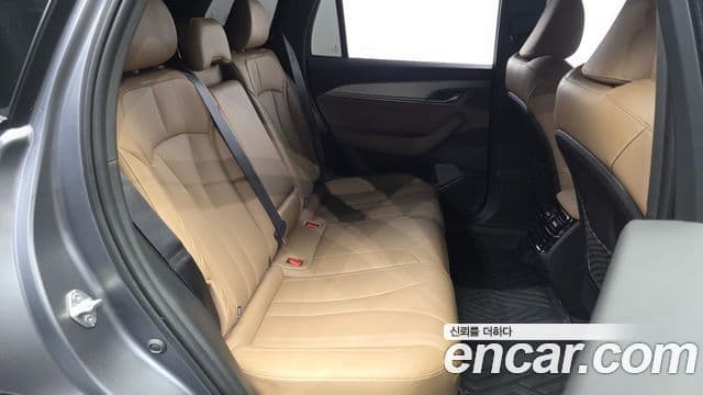 Renault Samsung Grand Koleos 2025 — Photo 12/37