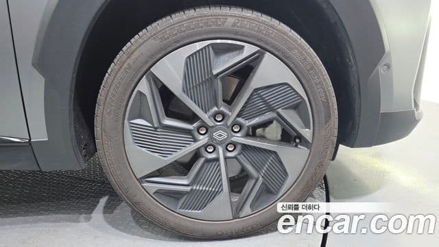 Renault Samsung Grand Koleos 2025 — Photo 17/37