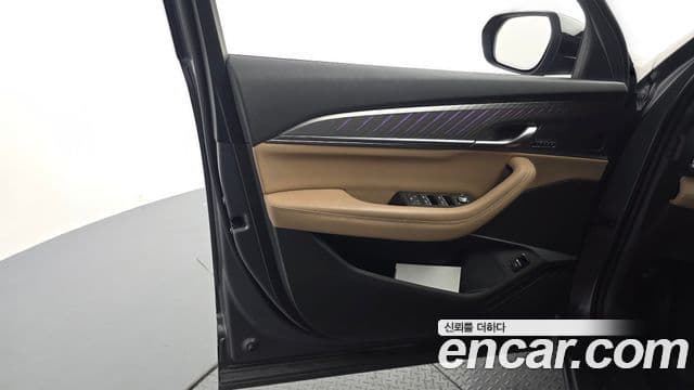 Renault Samsung Grand Koleos 2025 — Photo 25/37