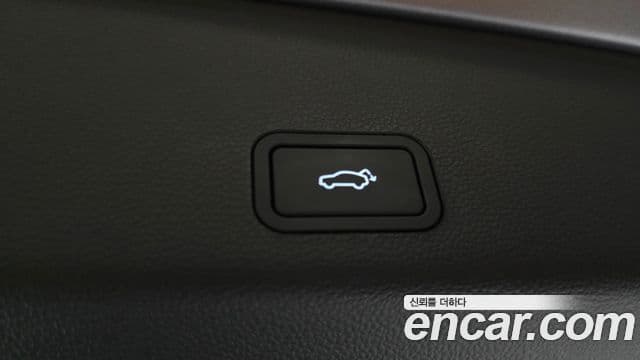 Renault Samsung Grand Koleos 2025 — Photo 33/37