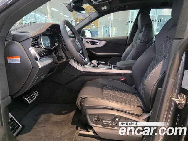 Audi Q7 2023 — ფოტო 9/20