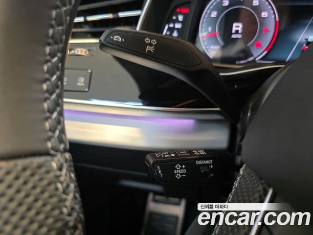 Audi Q7 2023 — ფოტო 15/20