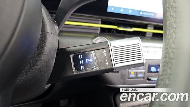 Hyundai Kona 2023 — фото 9 из 20
