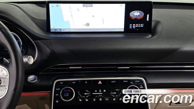 Genesis GV80 2020 — Şəkil 14/20