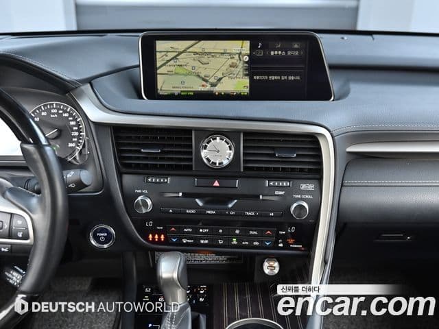 Lexus RX450h 2019 — Şəkil 13/20