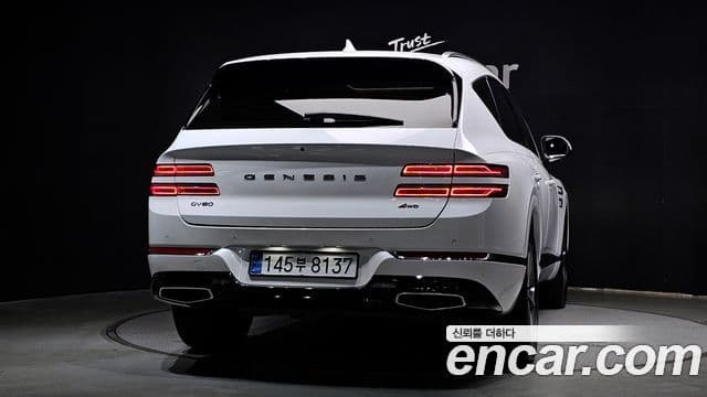 Genesis GV80 2021 — ფოტო 4/20