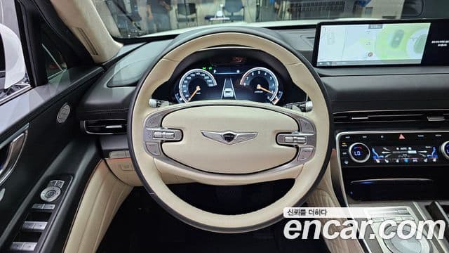 Genesis GV80 2021 — ფოტო 13/20