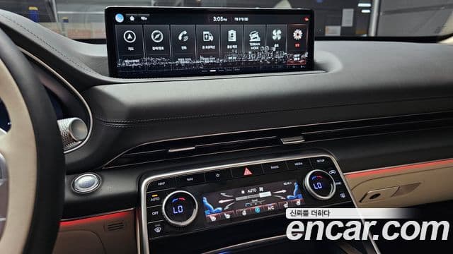 Genesis GV80 2021 — ფოტო 17/20