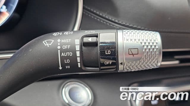 Genesis GV80 2021 — ფოტო 19/20