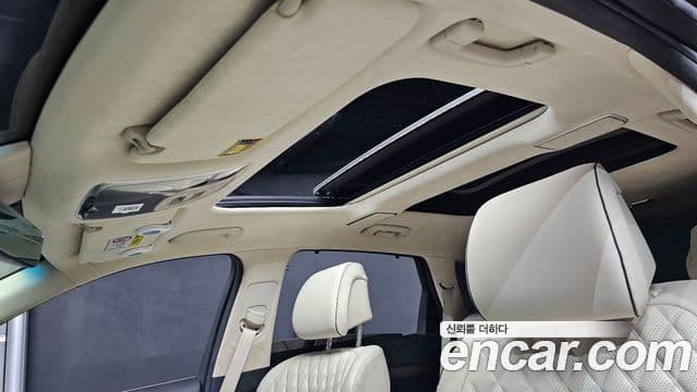 Genesis GV80 2021 — Photo 24/34