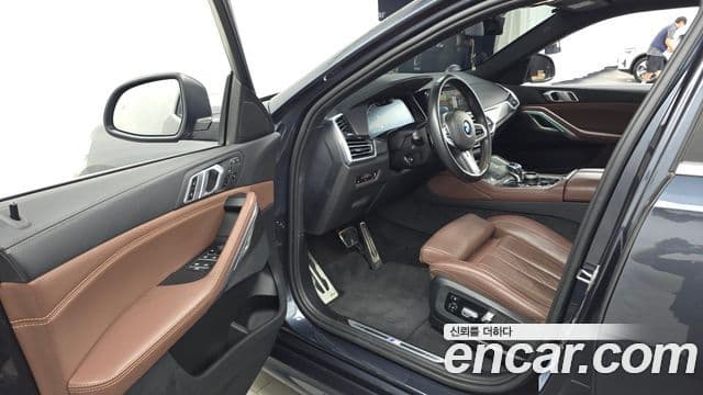 BMW X6 2022 — ფოტო 10/20