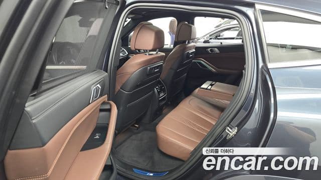 BMW X6 2022 — фото 11 из 20
