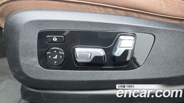 BMW X6 2022 — ფოტო 19/20