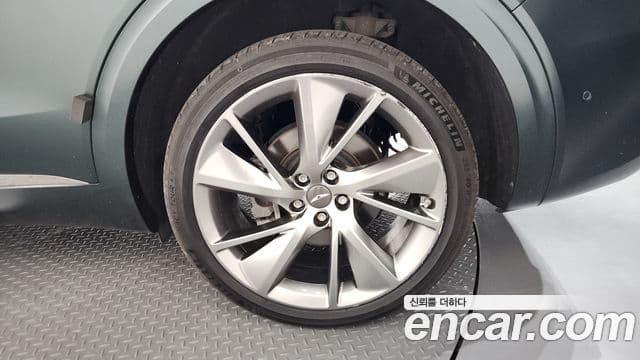 Genesis GV70 2021 — Şəkil 21/41