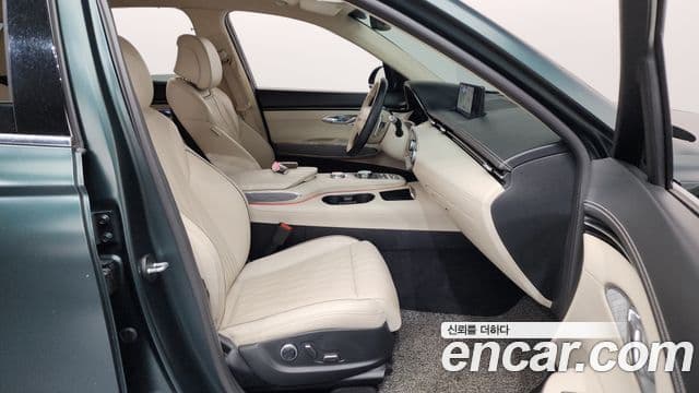 Genesis GV70 2021 — Şəkil 19/41