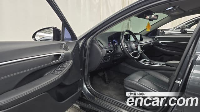 Hyundai Sonata 2022 — Şəkil 10/20