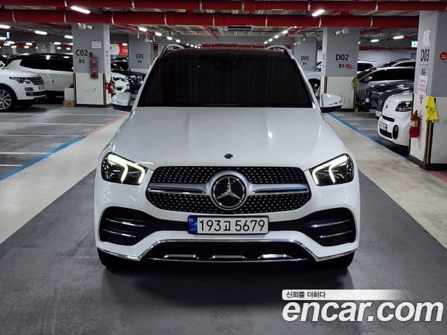 Mercedes-Benz GLE-Class 2023 — ფოტო 2/20