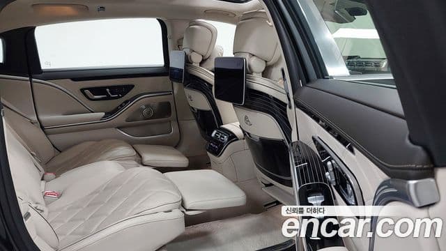 Mercedes-Benz S-Class 2025 — фото 8 из 18