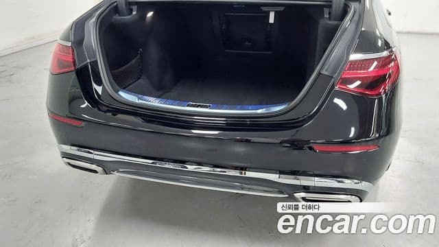 Mercedes-Benz S-Class 2025 — ფოტო 10/18