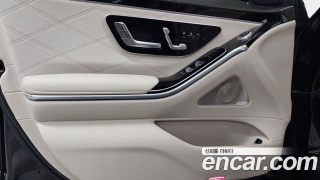 Mercedes-Benz S-Class 2025 — ფოტო 14/18