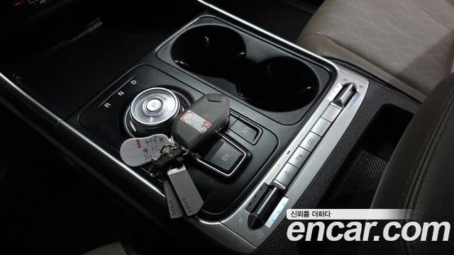 Kia Carnival 2024 — Şəkil 9/20